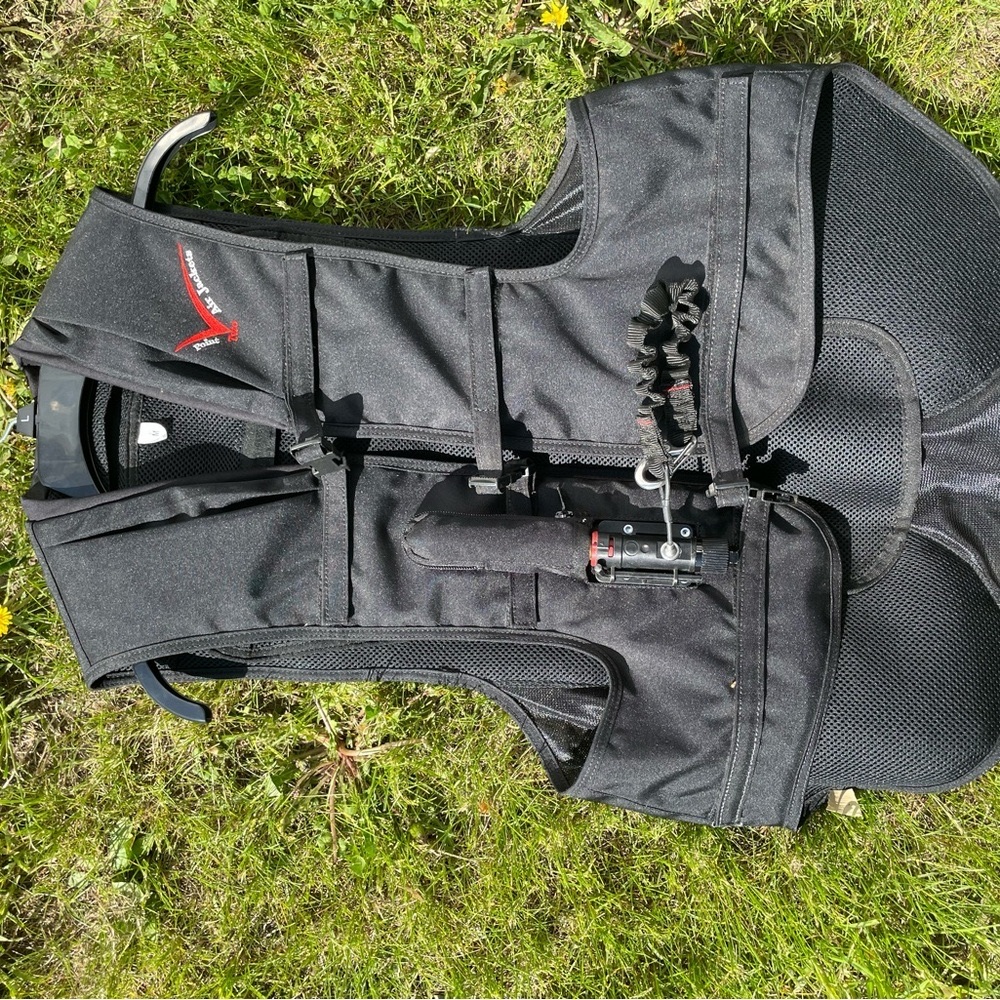 Point two Air Vest adult Medium Black